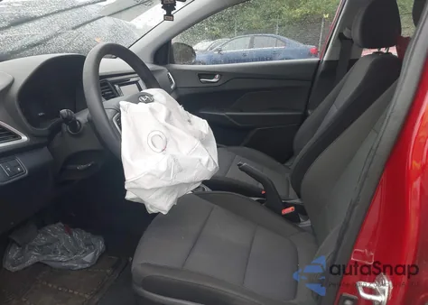 2019 Hyundai Accent Se/Sel z USA, uszkodzony, nr VIN 3KPC24A30KE066839